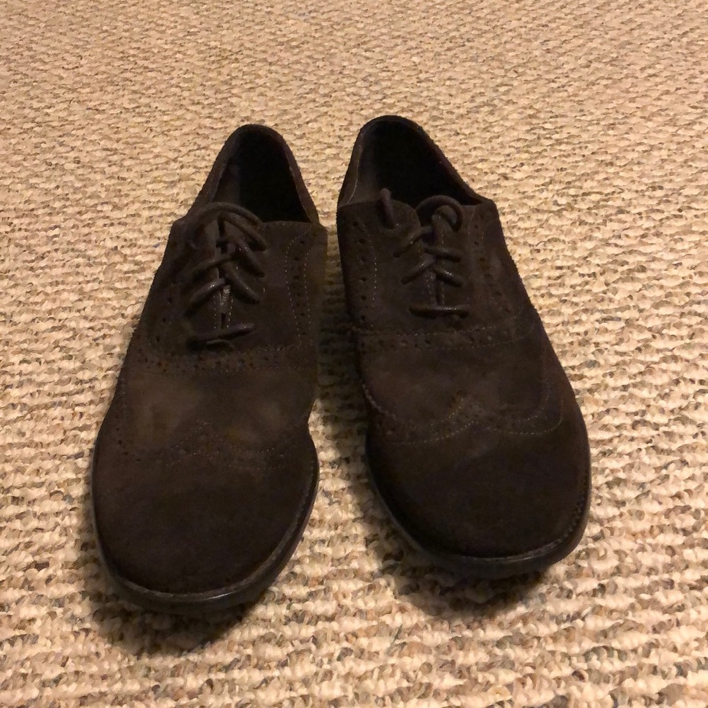 John Varvatos wingtip shoes, no box, never use.